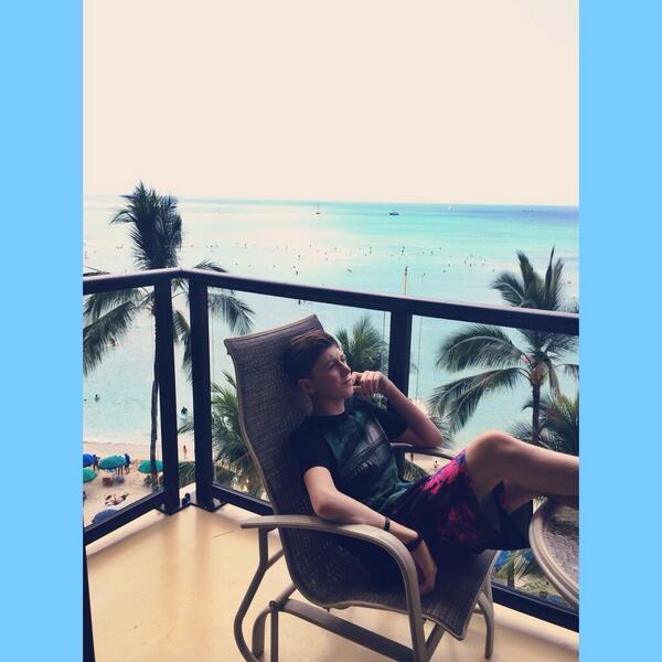 Trevor Moran (@itstrevormoran_) on Twitter photo 