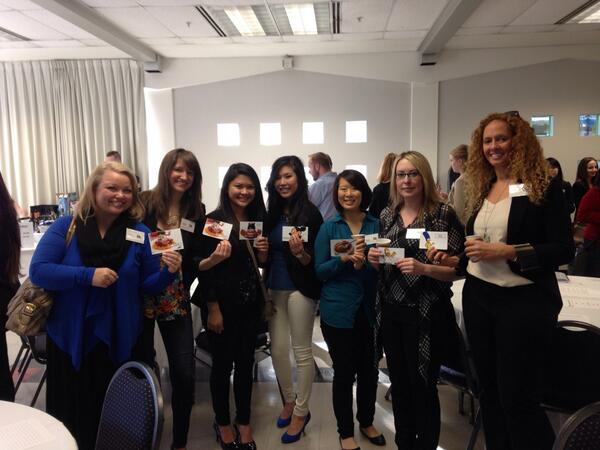 J9_cupcake's tweet photo. Looking for your mate? Icebreaker networking game #HRAConference2014 http://t.co/s1kSzQb5wM