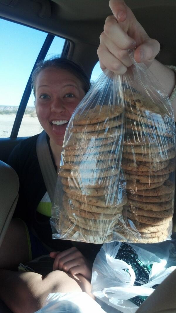 WIHTPSFA's tweet image. Half the cookies in this car... It's gonna be a good ride #amesbound