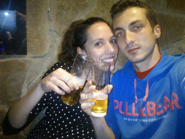 josemycoo's tweet photo. Be beer my girlfriend @luzmadga http://t.co/Uw3aEjAT9d