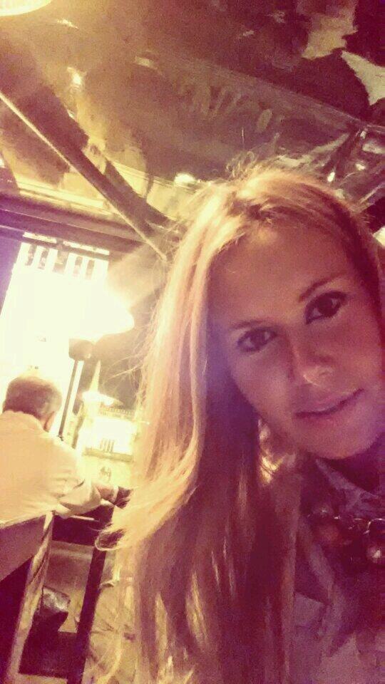 TereValverde's tweet photo. Inmejorables vistas las de hoy #hoteleme #giralda http://t.co/dvTwwLmjn1