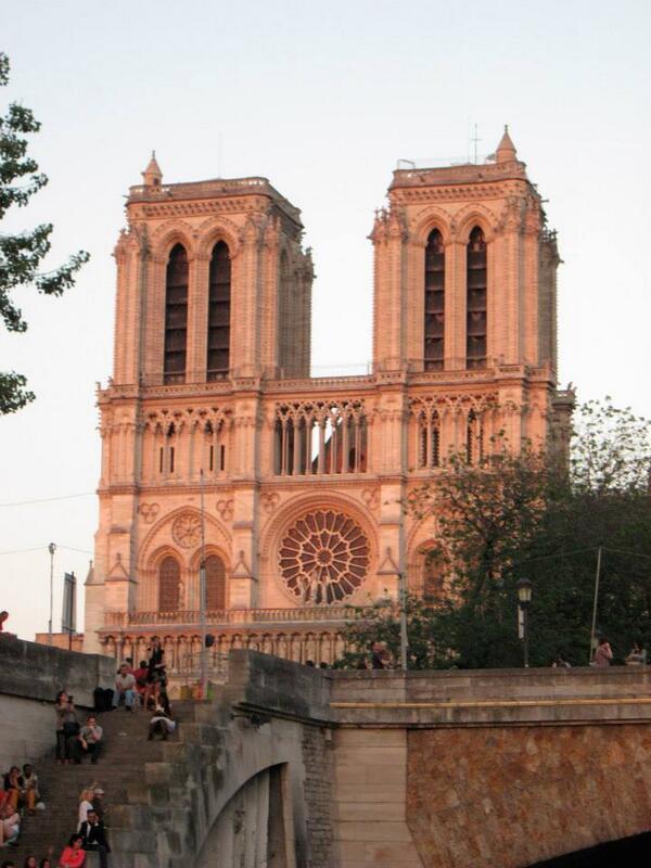 MlleBrethour's tweet image. France, such a beautiful country full of history.  #brocktechies #techblast