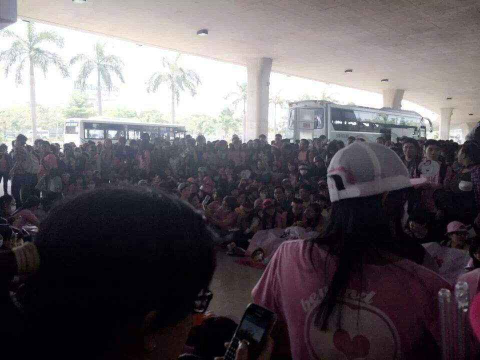 BjTqkP9CUAAN22R.jpg:large