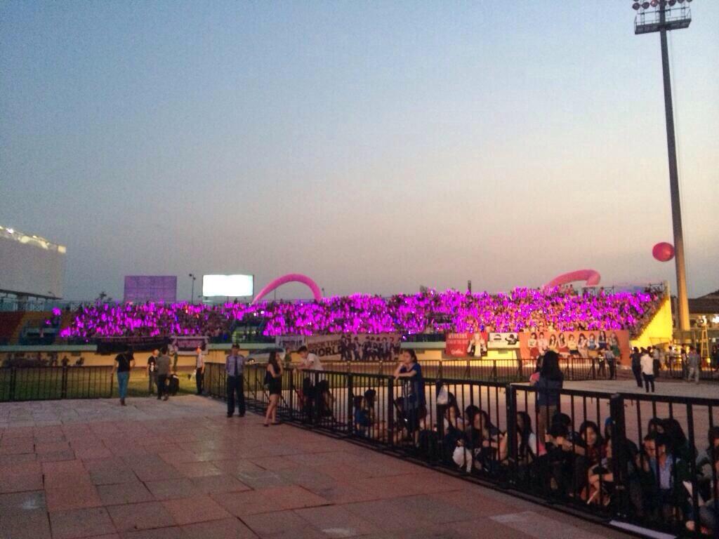 BjU-vD9CUAAzyAB.jpg:large