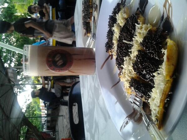 antoniogayo's tweet photo. Pikar dan Kopmil. Tersedia disini > @Kopmilbepe http://t.co/Ym9WoUm4R4