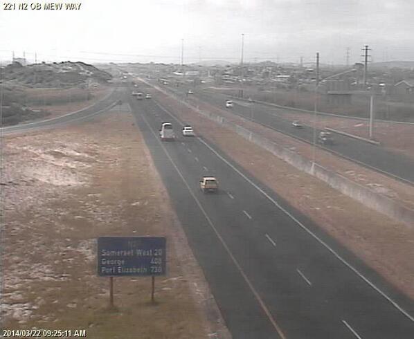 CATrafficReport's tweet photo. Update: Accident N2 outbound @ Mew Way, cleared free flowing traffic http://t.co/YAFqFSSc2p”