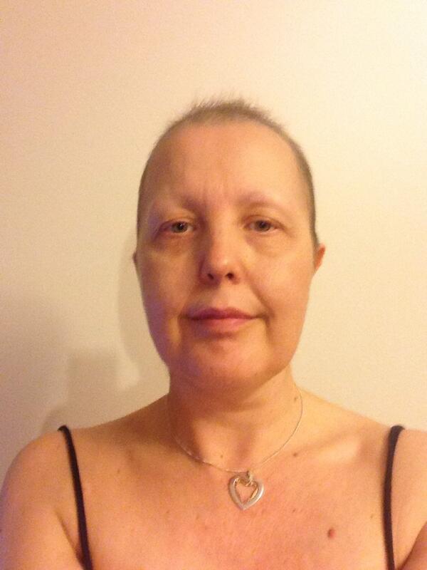 jowrexhamfan's tweet photo. #nomakeupselfie #beat #EveryoneEverywhere xx http://t.co/MrOD5fERFM