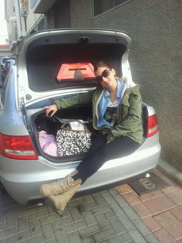 maria94816961's tweet photo. Desearle toda la suerte del mundo a mi @anikags por tierras andaluzas!!!te vams a exar de mens!! http://t.co/EznseinXO1