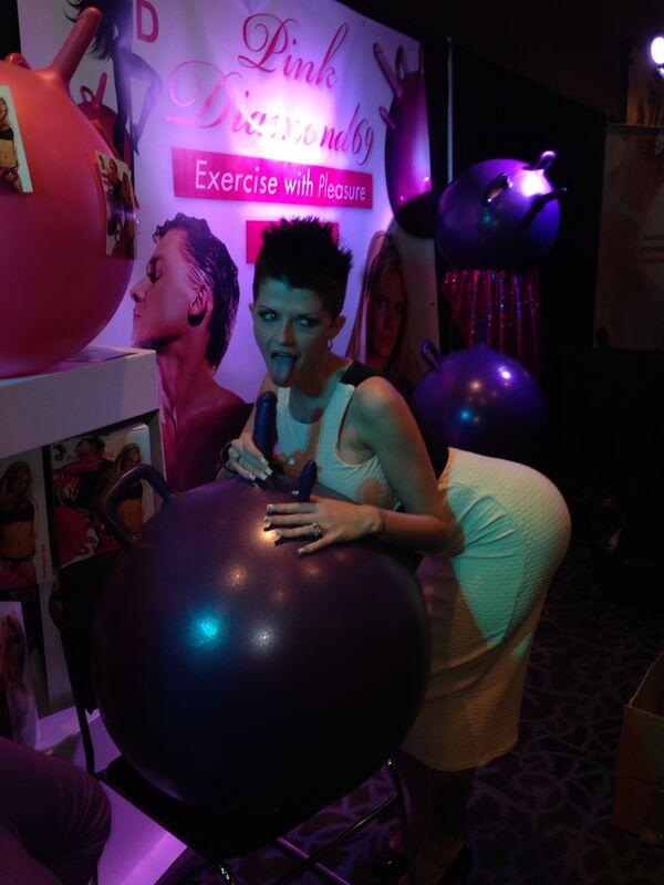 69pinkdiamond's tweet photo. Sexy @joslyn_james has some ideas of what to do with our #dildoball http://t.co/qdIxXr4fZY