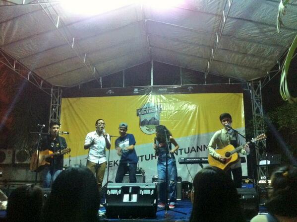 Next! "Mata Ke Hati" with <a href="/danangpostman/">Danang Suryonegoro</a> on <a href="/GerakanUntuk/">Gerakan Untuk</a> Kelud &amp; Sinabung