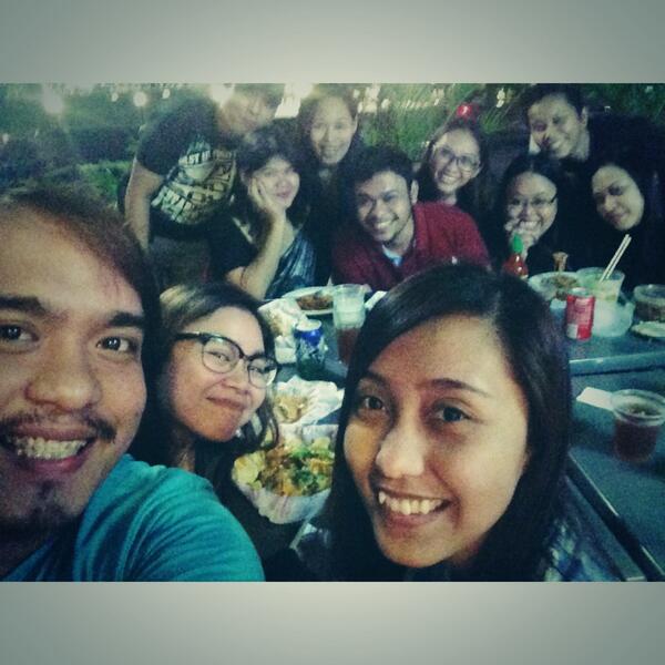 riiiperez's tweet photo. Super selfie! 💋 @sexzydharyl @nal333n @iamtreasure http://t.co/LBA92JOFVm
