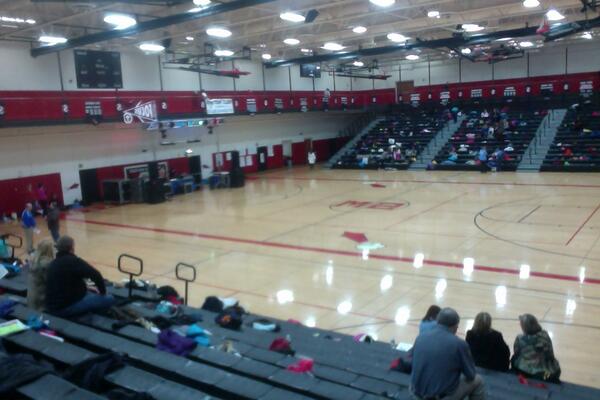MPProDJ's tweet photo. Djing the State Forensics meet @ South Milwaukee High school!!! Get ready to dance!!! #whsfa #mppro #request #photos http://t.co/nP1bnHq3vx