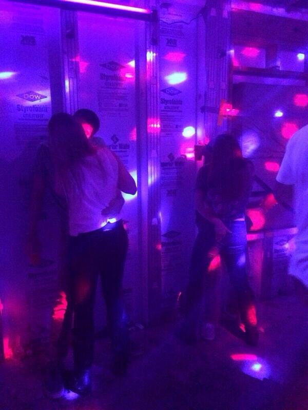 TCNJmakeout's tweet photo. gota love those orgies http://t.co/zvqWVCwhFX