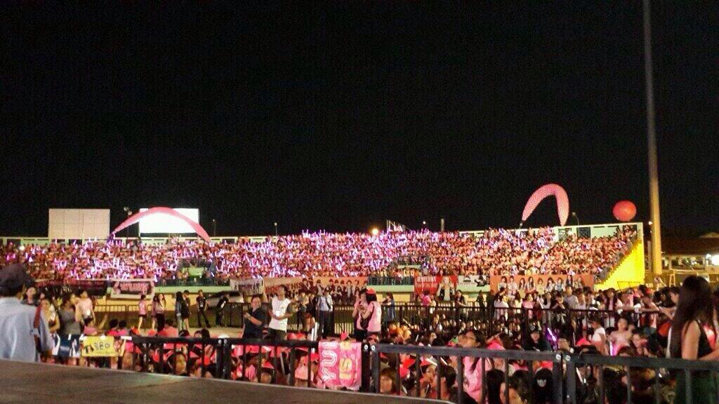 BjVK7g4CEAAR_wj.jpg:large