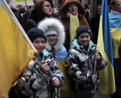 Юнацтво #СУМ у Ню Йорку висловлює свою підтримку українським військовим у Криму та в Україні.  cym.org/us-nyc/2014/03…