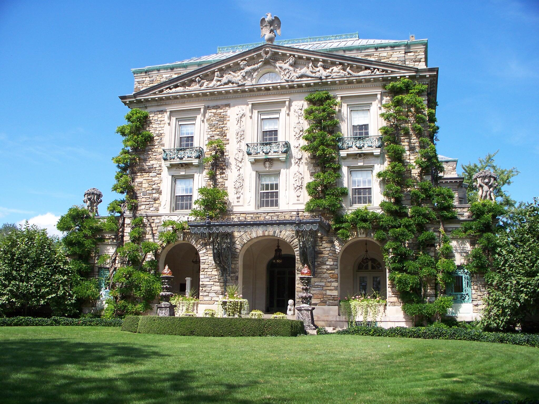 Luxury Porn on X: Old money mansion in New York. http:t.co3kOF8cvXRb   X