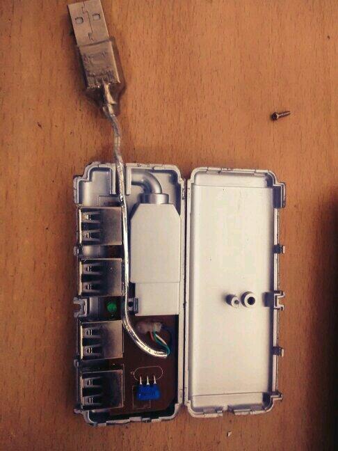MrJuluo2's tweet image. #MicroTeardown : #HubUSB 4/4