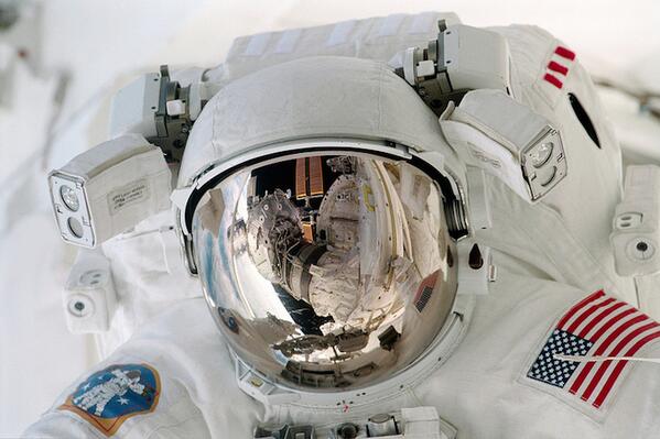 See what a @NASA #selfie looks like: ow.ly/uJ2WX  #NFTO