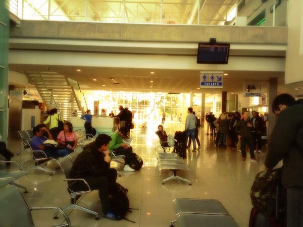 carlietejedab's tweet image. Hola colonia