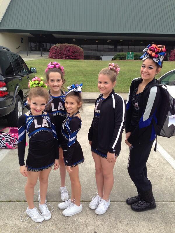 LA_Sports_Gym's tweet image. They woke up like this.  Ready for FUN!!!  #funcheer.