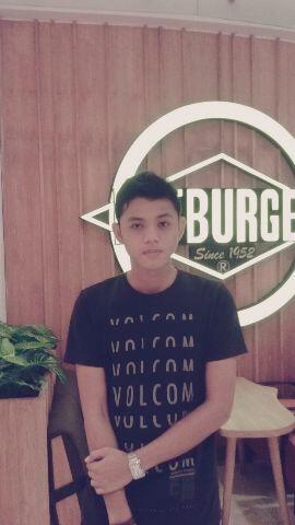 farid ghazi.h (@zzyfaridd) on Twitter photo 