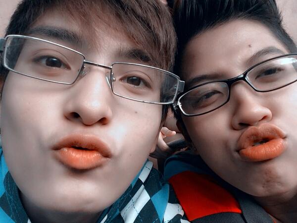 ruthie_sweety's tweet image. sexy lips daw mga par! :) @TheConconFelix @khenlizardo kyoot niyo dito!! :))) #StepOutStepUp