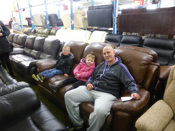 3piecesuites's tweet photo. Another happy customer. http://t.co/fVdTUBodeI
