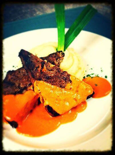 PUB32SRQ's tweet photo. Special:Guinness sausage stuffed meatloaf w/whiskey aurore sauce. Served w/ roasted shallot &amp; Irish cheddar mash http://t.co/7LipFOy5fj