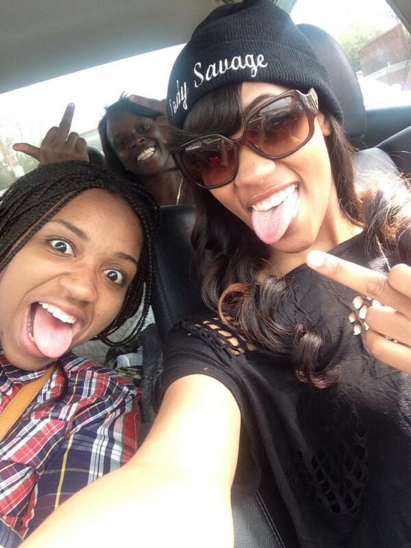 _ladyySavagee_'s tweet photo. Enjoying this weather (: <3 http://t.co/B0laFFJxAj