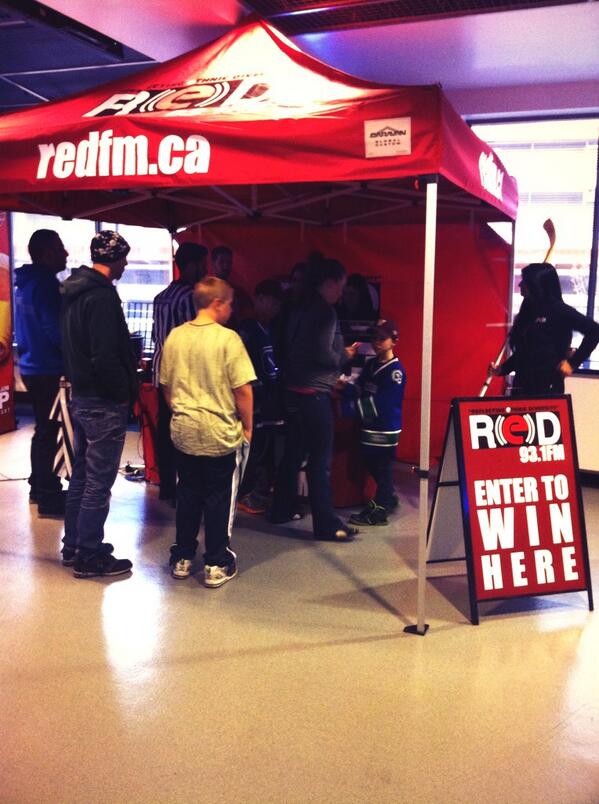 BCSCInvestRight's tweet photo. @RED931FM are here at the #Canucks Practice hosted by BCSC and they're giving away great prizes come by Section 102! http://t.co/RRLy7XC3D7