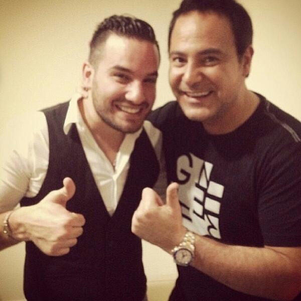 GhaziOfficial's tweet photo. mbcthevoice# الآن من كواليس the voice http://t.co/n5VcbJkMiU