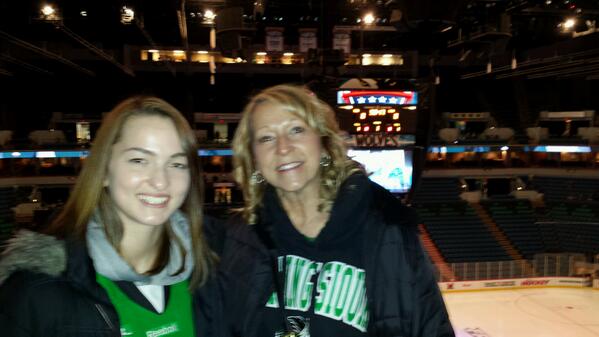 lplese's tweet image. #FrozenFaceoff