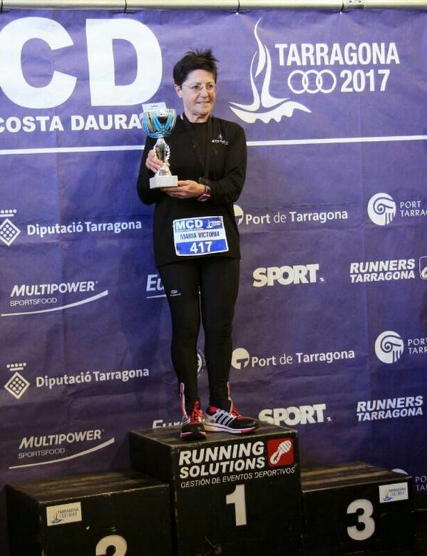 acorrer123's tweet photo. @runelvendrell Hola nois.Estic molt agraida per la bona acullida como a runner@  que heu tingut aquest mati. http://t.co/LHrZGVP5HF