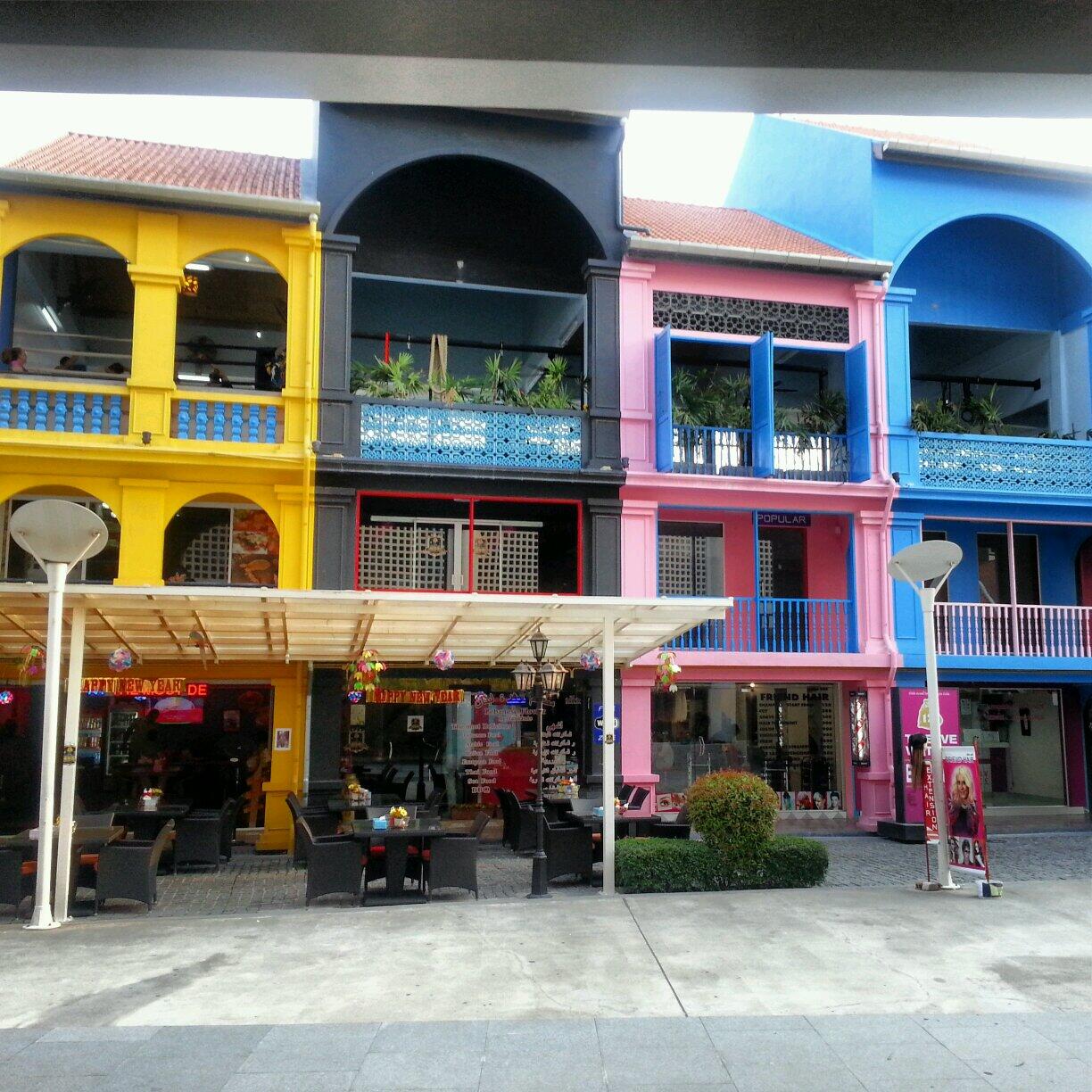 Embedded image permalink