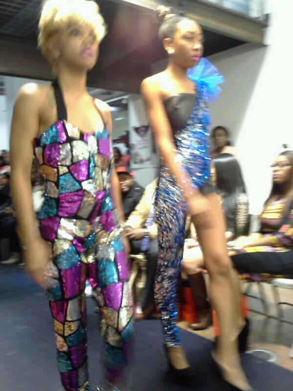 CandyGirlNYC's tweet photo. Fashion Show at Stollway http://t.co/S01mNsfG8w