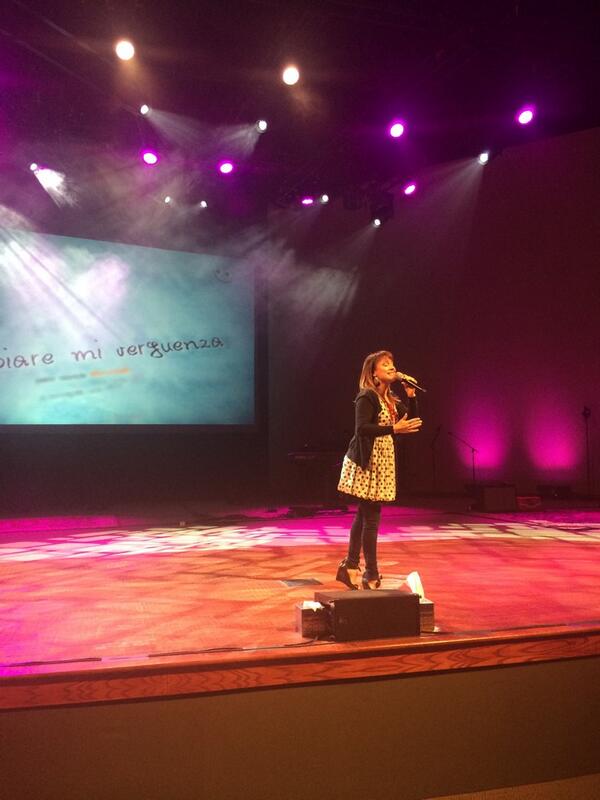 LorenValleG's tweet photo. Exito en la Familia seminar @GatewayPeople Grand Praire. http://t.co/yuagFAV7YR