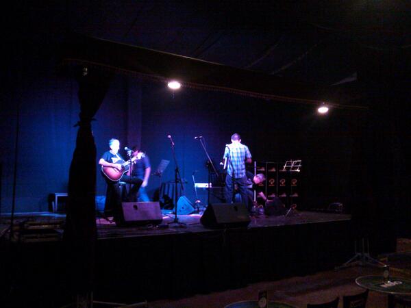 NSabinerasMX's tweet photo. #Puebla ya hicimos #soundcheck en @SALAFORUM se escucha increíble!!  #nossobranlosmotivos para que no falten!! http://t.co/VpC9T9svJ6