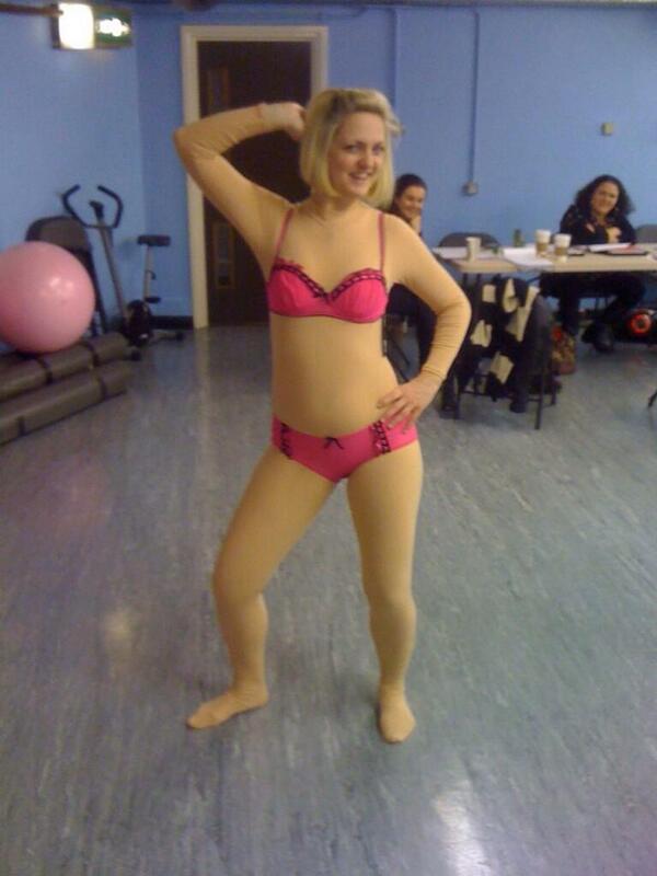 CheckleysFan's tweet image. Very hot @Laucheckley