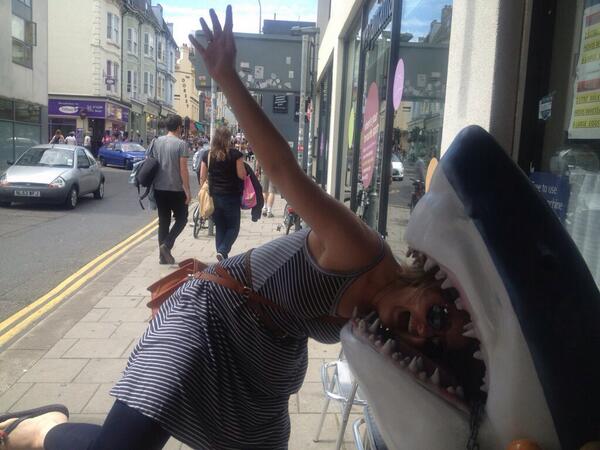 CheckleysFan's tweet image. Stop sharking around @Laucheckley