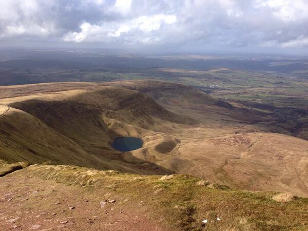 Harry2Hedges's tweet photo. Climbed a mountain yesterday... http://t.co/F5eeMDa9i3