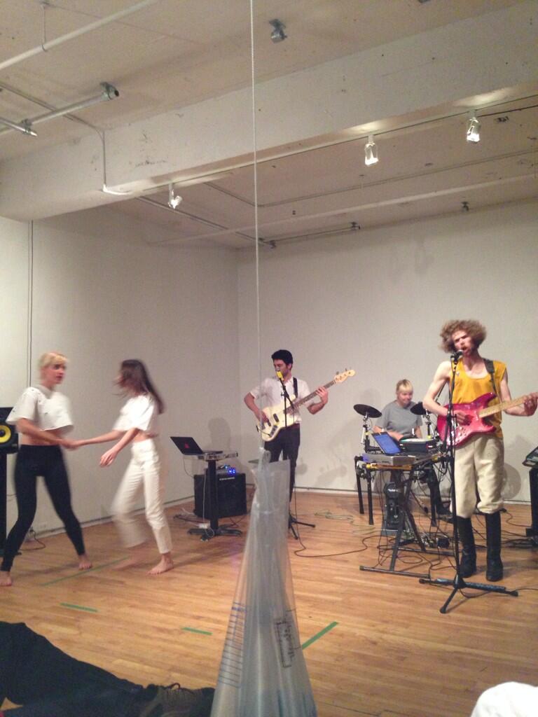 Embedded image permalink