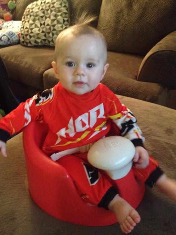 SKirk1014's tweet photo. Ready for Supercross! #SXonFOX http://t.co/qUHetHClfT