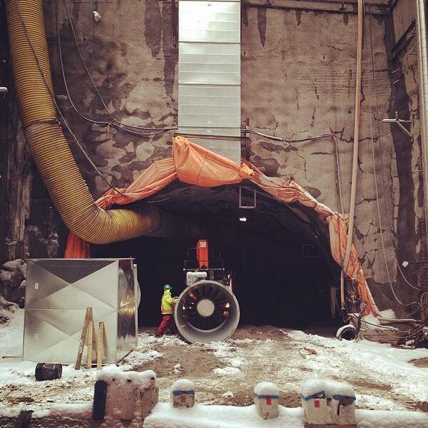 CounterClick's tweet photo. MT “@CasualMr: Base of Light Rail tunnel 235 Queen St shaft. #lrt #ottcity http://t.co/rl6Mh3ZCyN” @ptio #ottlrt
