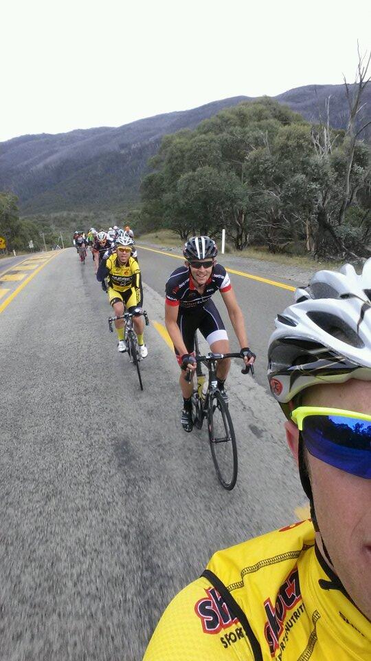 Riding the front with the #canberracrew boys <a href="/Cupittm/">Michael Cupitt</a> &amp; <a href="/KrisJohnston3/">Kris</a> . #tweetingfromthepeloton