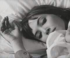 Anna Karina wants you to say goodnight.