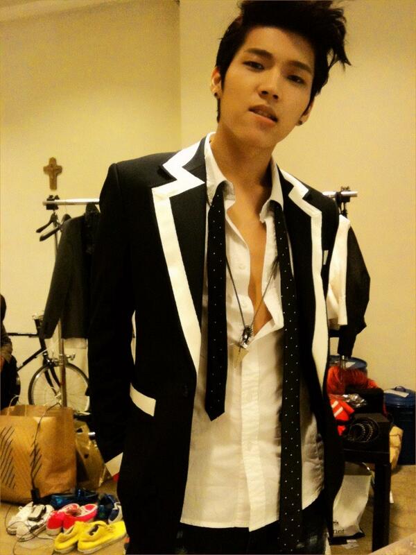 IMYENAYA's tweet photo. #openfollow buat semua rp yang mengenali gue siapa~ http://t.co/MT1BBAxa51