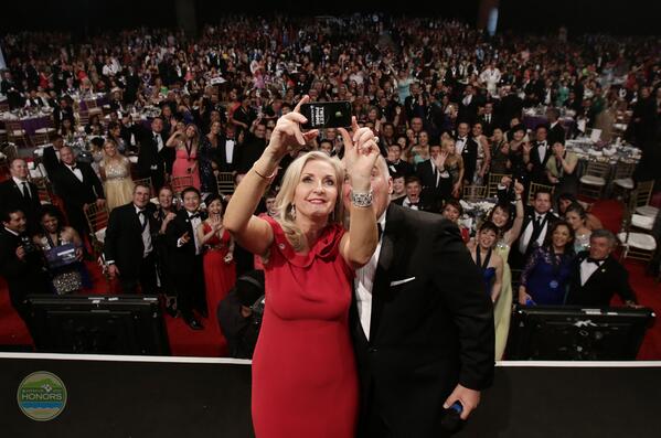 Herbalife's tweet photo. #Herbalife is all about people. THIS is the #HerbalifeHonors experience: http://t.co/Nv34yzl6B4