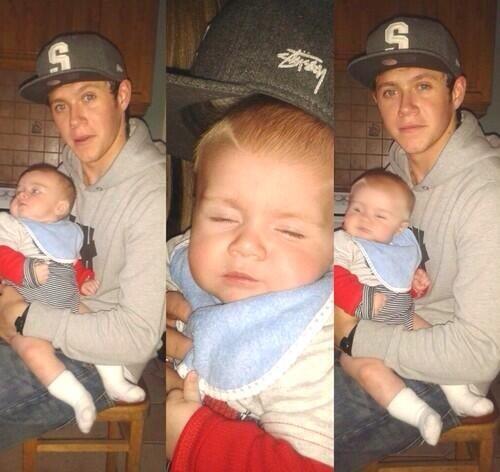 HanakoY1D's tweet photo. いいパパになりそう♥︎"
part. 1 http://t.co/pwMz1VWh3K