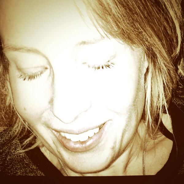 thupancic's tweet photo. Hi world! http://t.co/UYdT7RzRTU