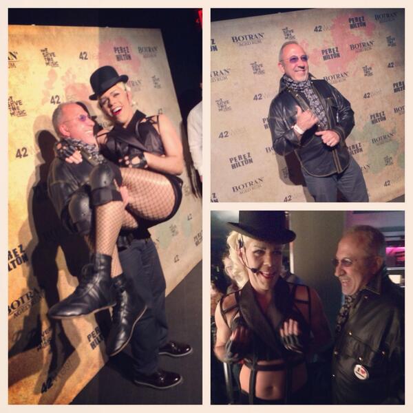 Embedded image permalink